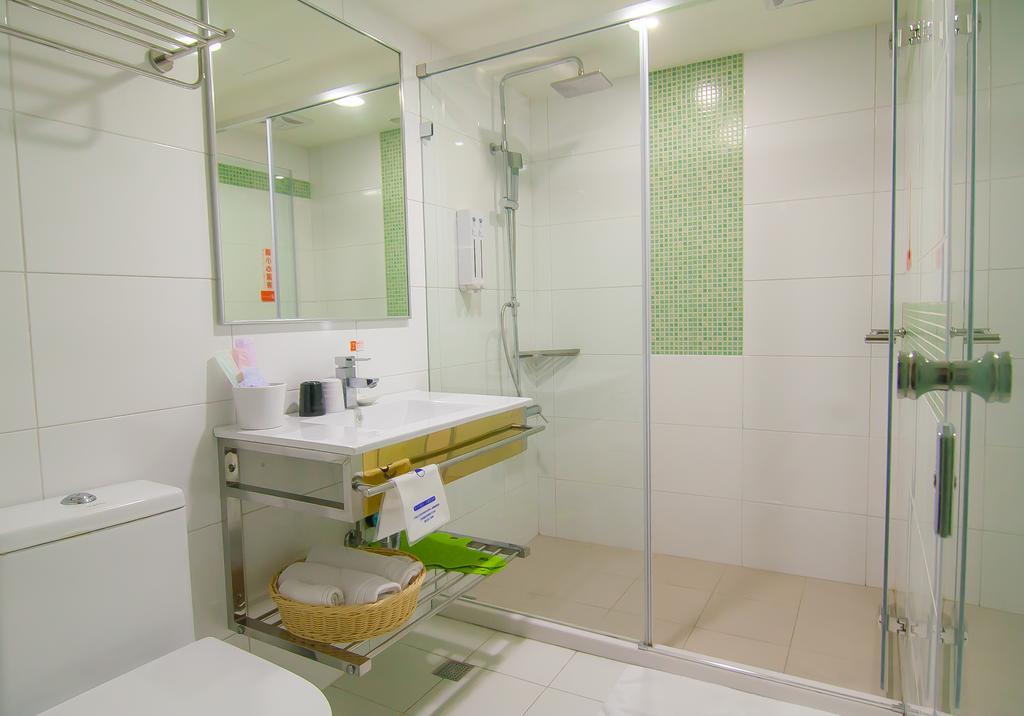 Legend Hotel Kaohsiung Liuhe Екстер'єр фото